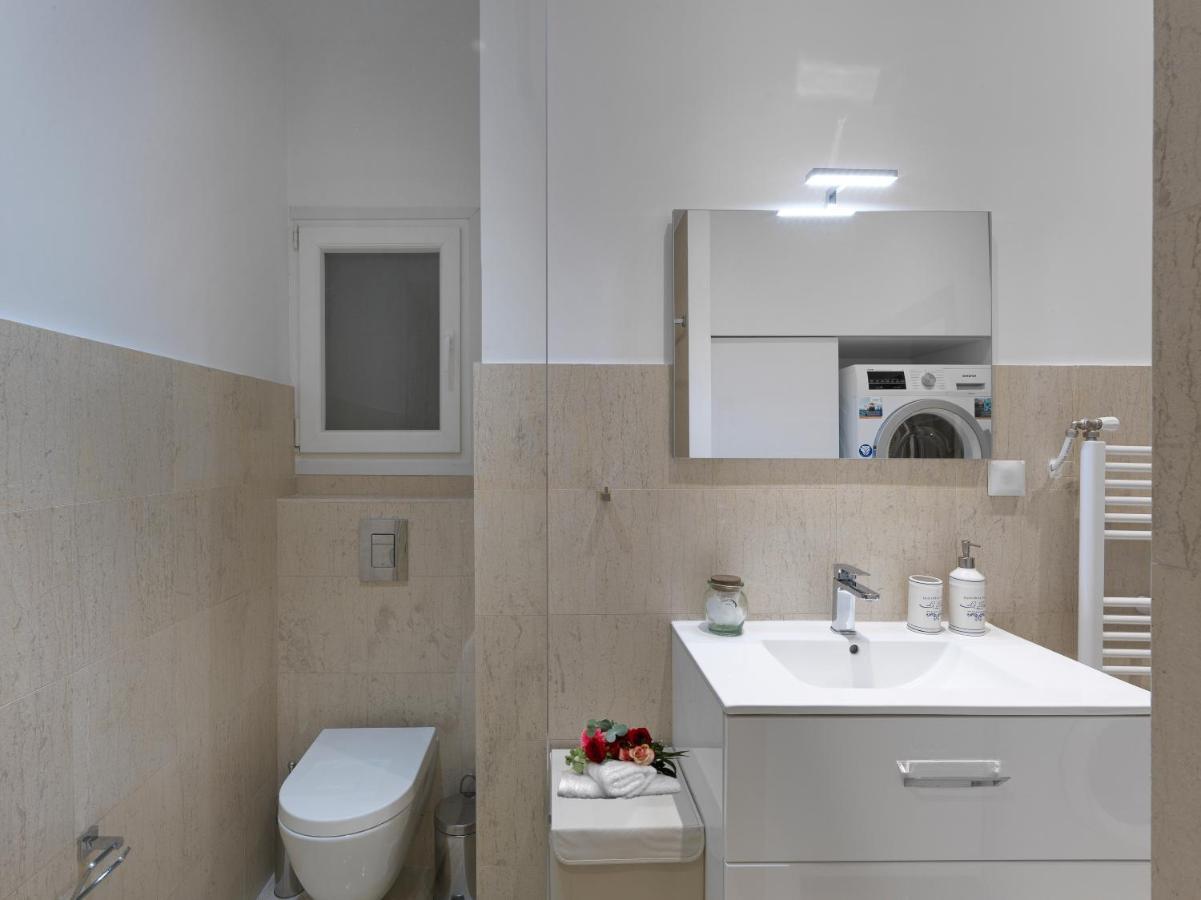 Newly Renovated Apartment In The Heart Of Athene Buitenkant foto